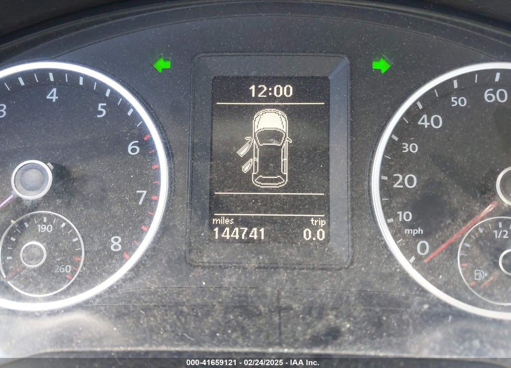2012 VOLKSWAGEN TIGUAN SE VIN: WVGBV7AX5CW005643