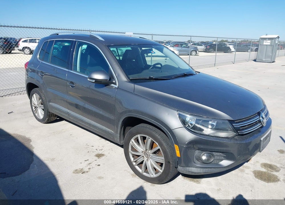 2012 VOLKSWAGEN TIGUAN SE VIN: WVGBV7AX5CW005643