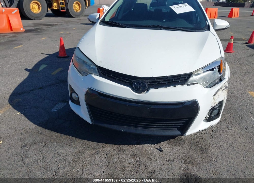 2014 TOYOTA COROLLA VIN: 5YFBURHE3EP034884