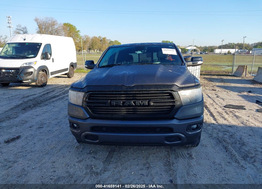 2021 RAM 1500 VIN: 1C6RREFT0MN629169
