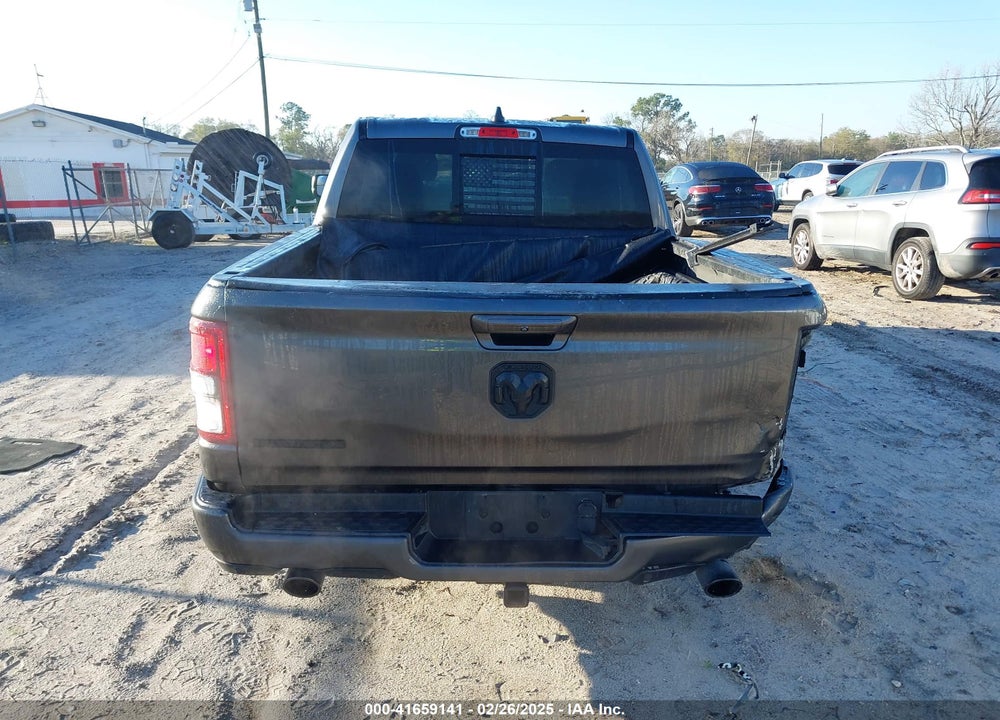 2021 RAM 1500 VIN: 1C6RREFT0MN629169