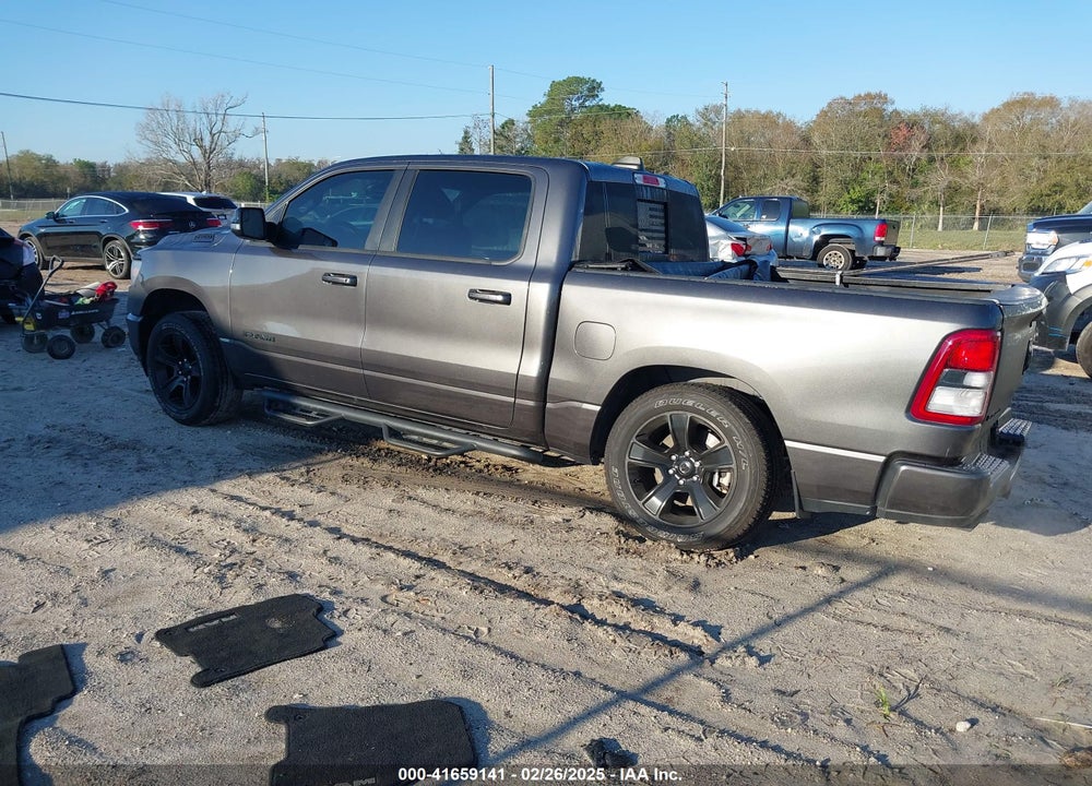 2021 RAM 1500 VIN: 1C6RREFT0MN629169