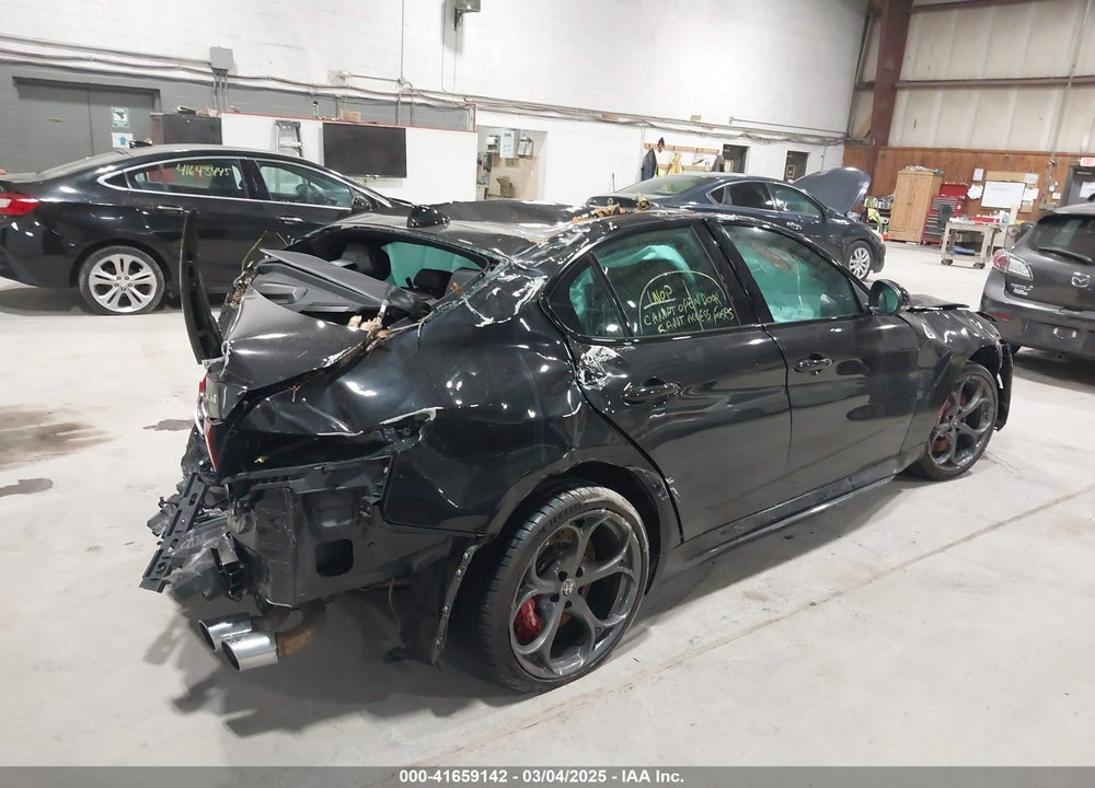 2023 ALFA ROMEO GIULIA VIN: ZARFAMEV0P7673462