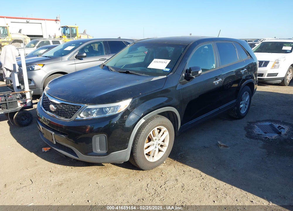 2014 KIA SORENTO VIN: 5XYKT3A62EG544733