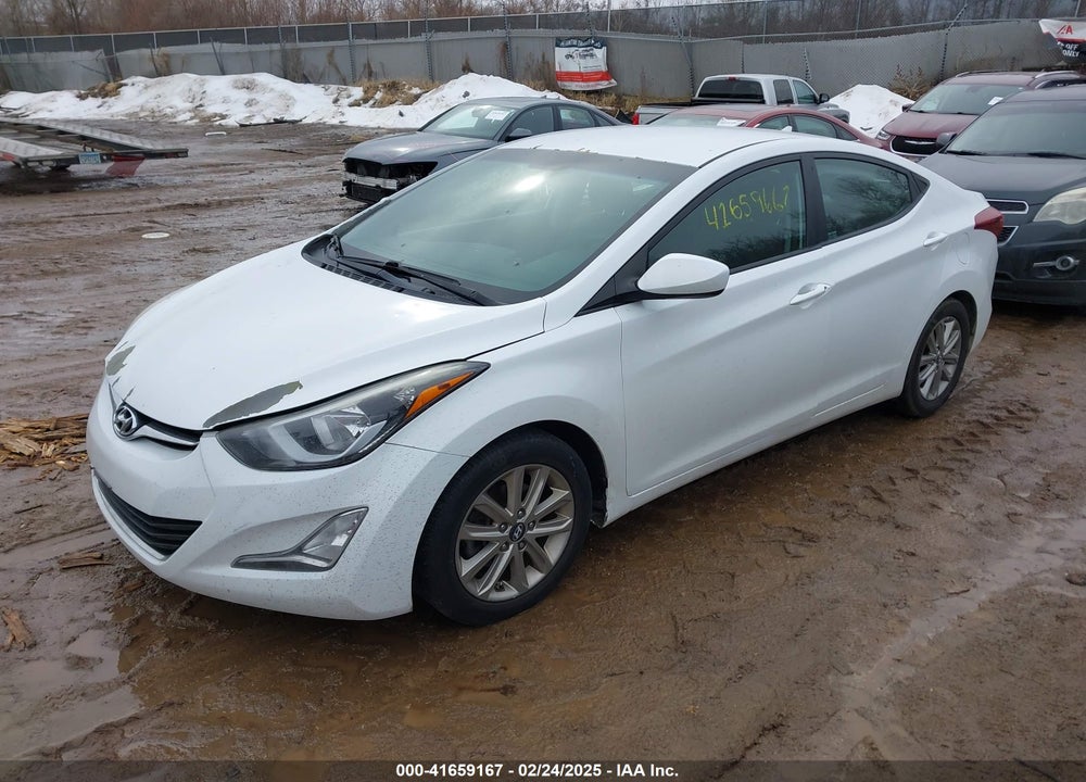 2015 HYUNDAI ELANTRA VIN: 5NPDH4AE6FH558460