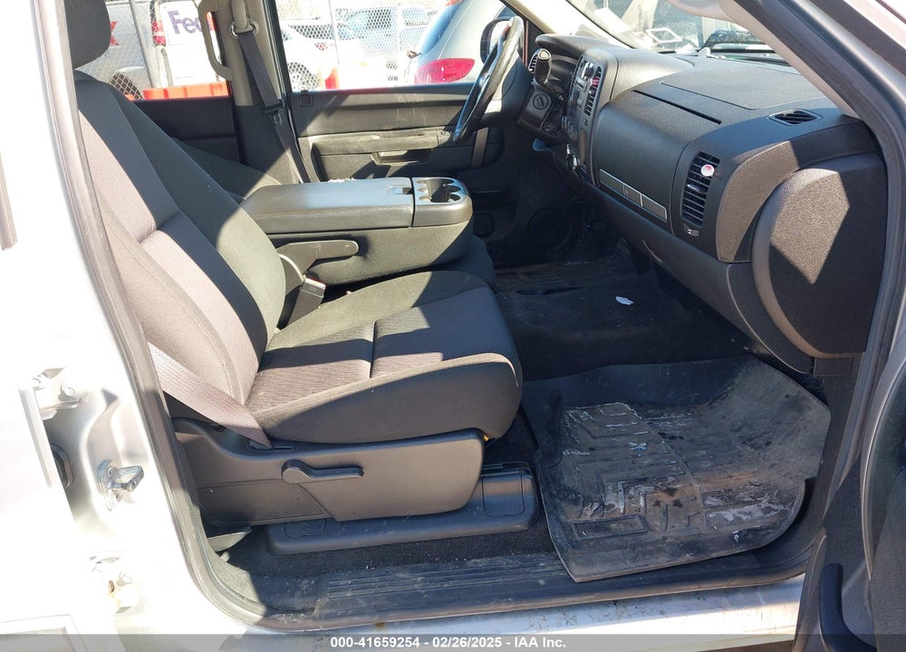 2013 CHEVROLET SILVERADO 1500 VIN: 3GCPKSE79DG309364