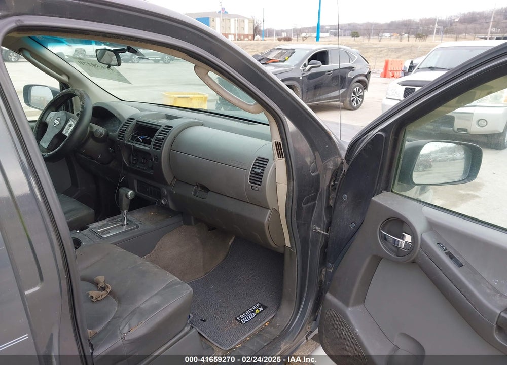 2009 NISSAN XTERRA X VIN: 5N1AN08U09C502169