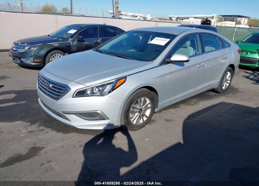 2017 HYUNDAI SONATA VIN: 5NPE24AF0HH454418