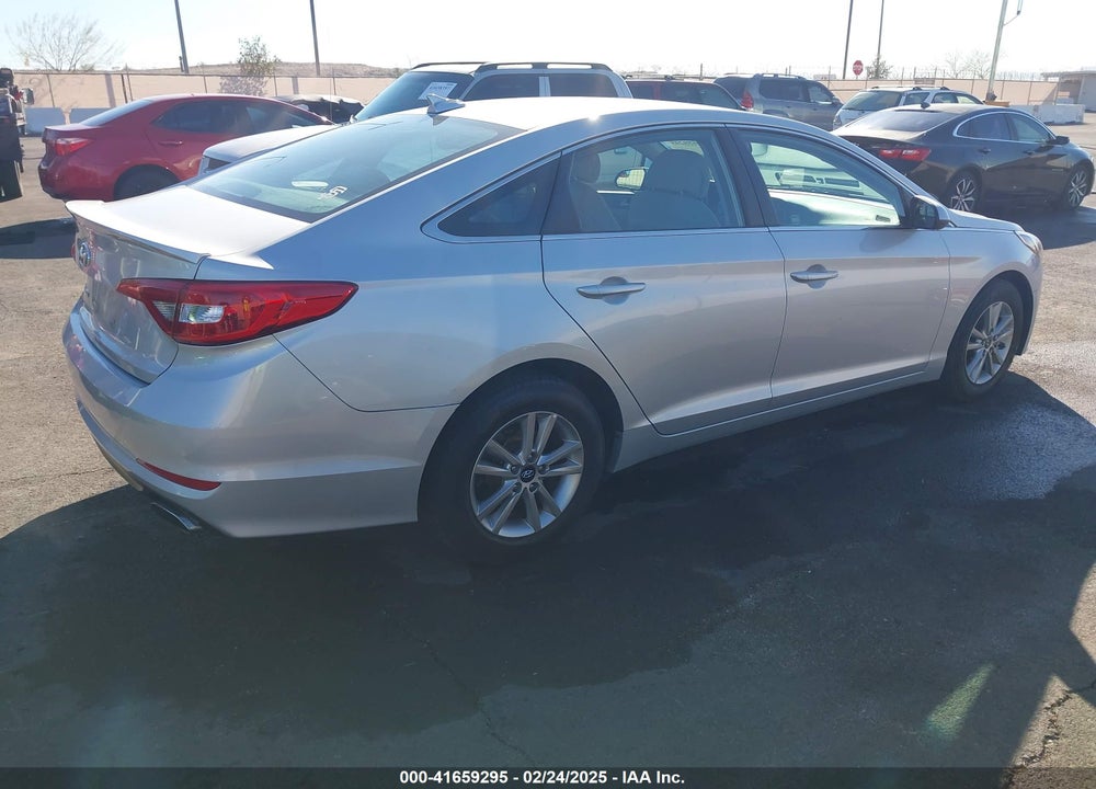 2017 HYUNDAI SONATA VIN: 5NPE24AF0HH454418