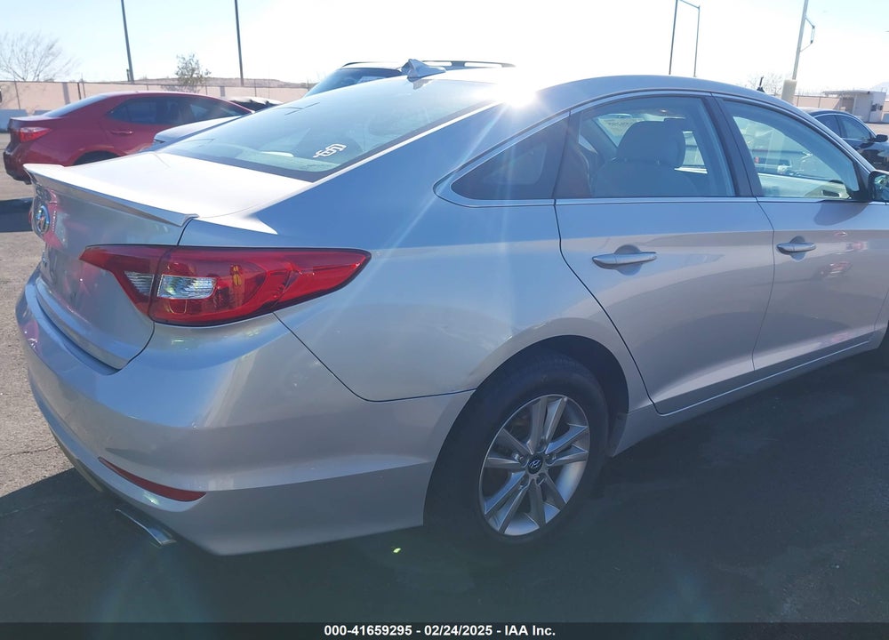 2017 HYUNDAI SONATA VIN: 5NPE24AF0HH454418