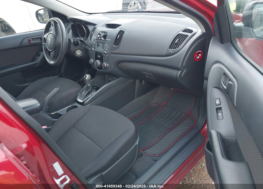 2011 KIA FORTE EX VIN: KNAFU5A23B5325174