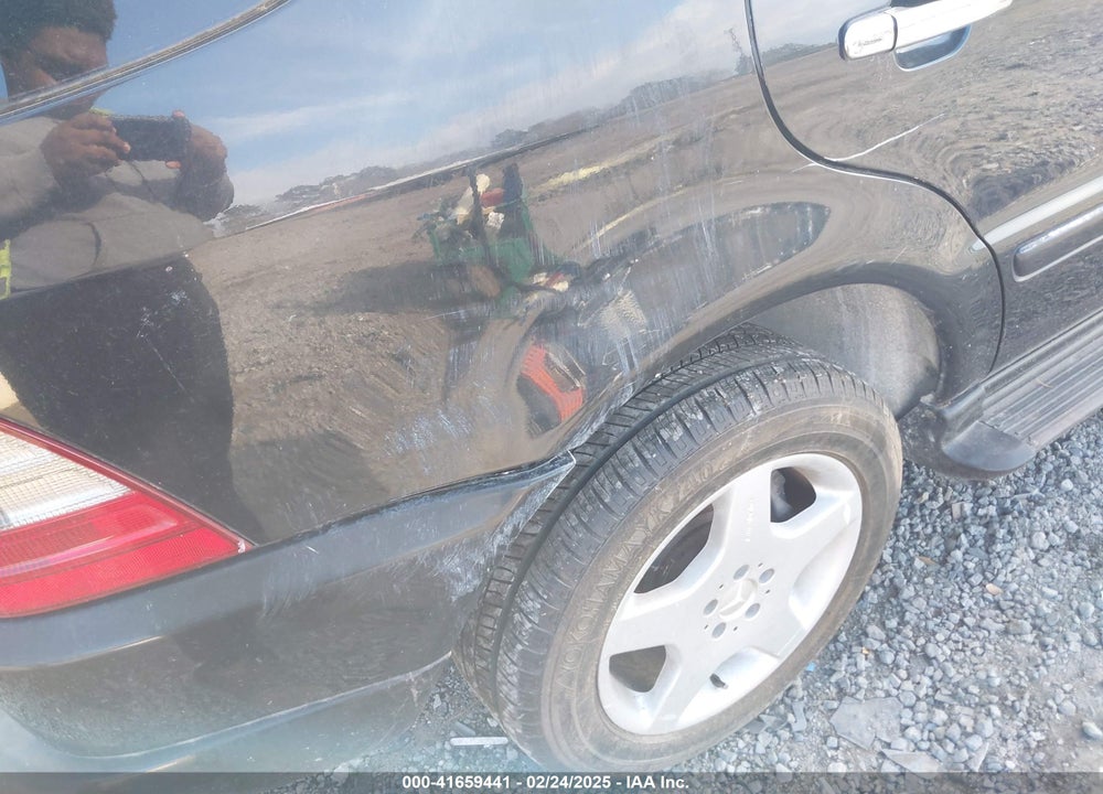 2000 MERCEDES-BENZ ML 430 VIN: 4JGAB72E0YA146349