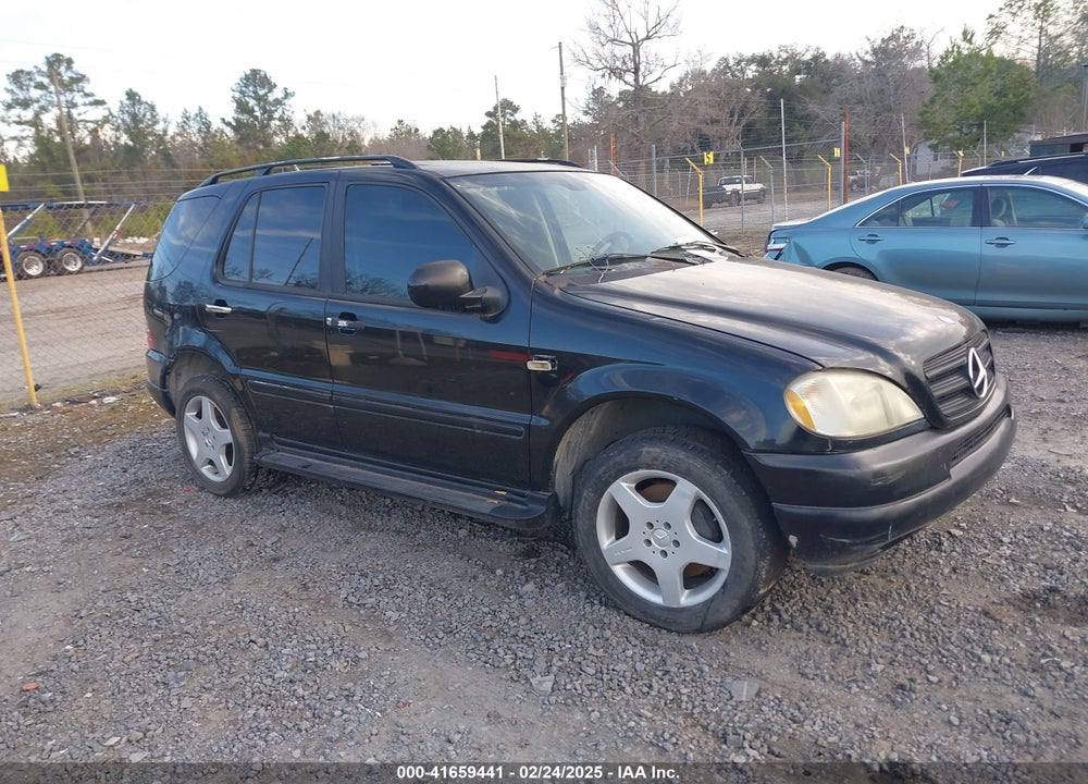 2000 MERCEDES-BENZ ML 430 VIN: 4JGAB72E0YA146349
