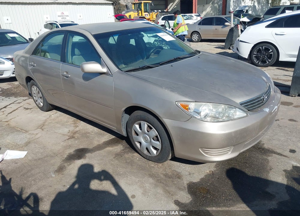 2005 TOYOTA CAMRY LE VIN: 4T1BE30K65U102718