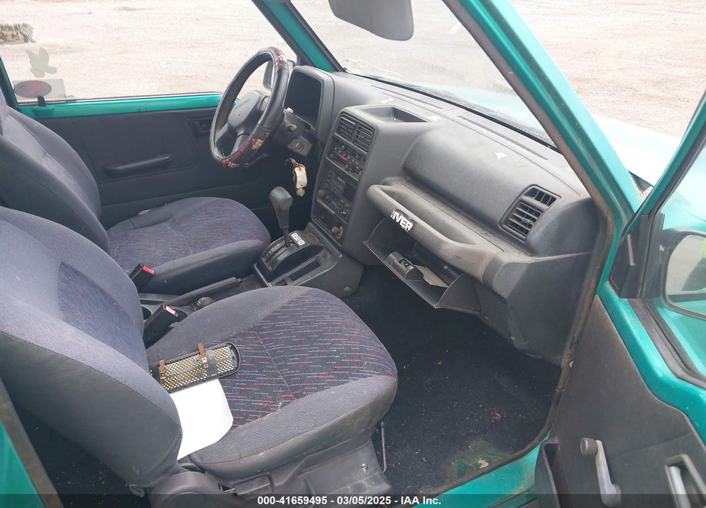 1995 GEO TRACKER VIN: 2CNBJ1861S6943461