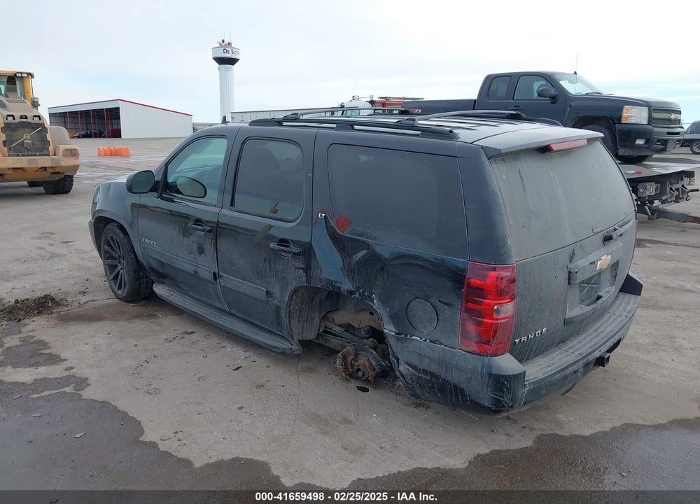 2013 CHEVROLET TAHOE VIN: 1GNSKBE02DR124013