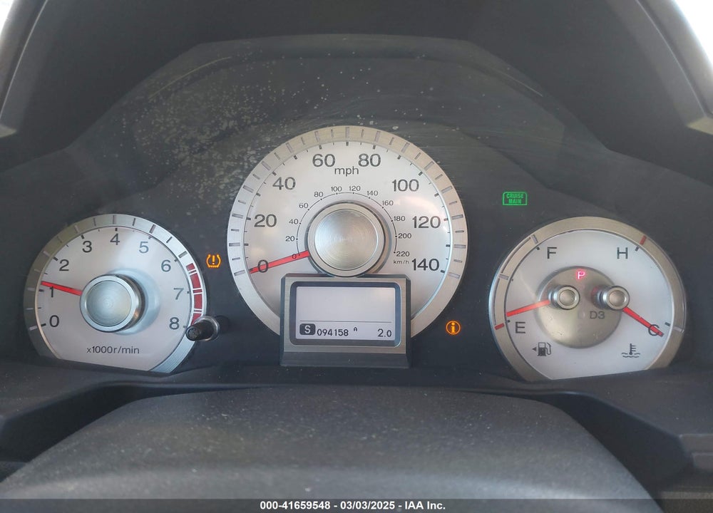 2011 HONDA PILOT TOURING VIN: 5FNYF4H96BB027428