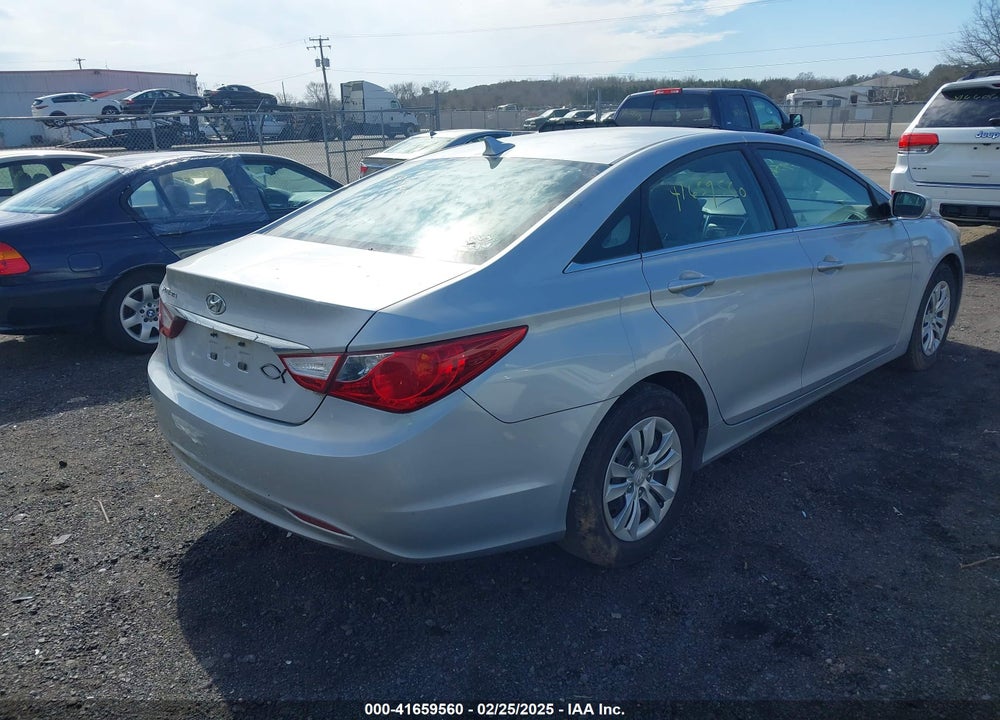 2011 HYUNDAI SONATA VIN: 5NPEB4AC3BH096227