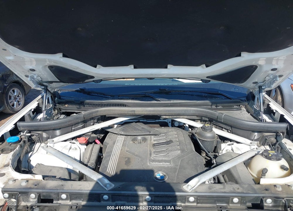 2019 BMW X5 VIN: 5UXCR6C53KLL12164