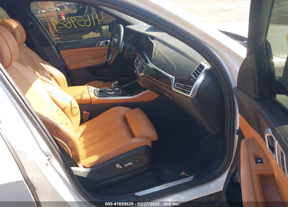 2019 BMW X5 VIN: 5UXCR6C53KLL12164