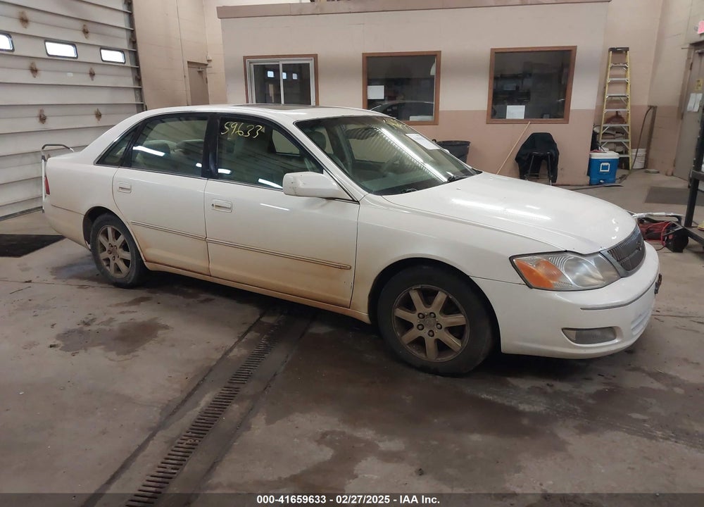 2000 TOYOTA AVALON XLS VIN: 4T1BF28B5YU006028