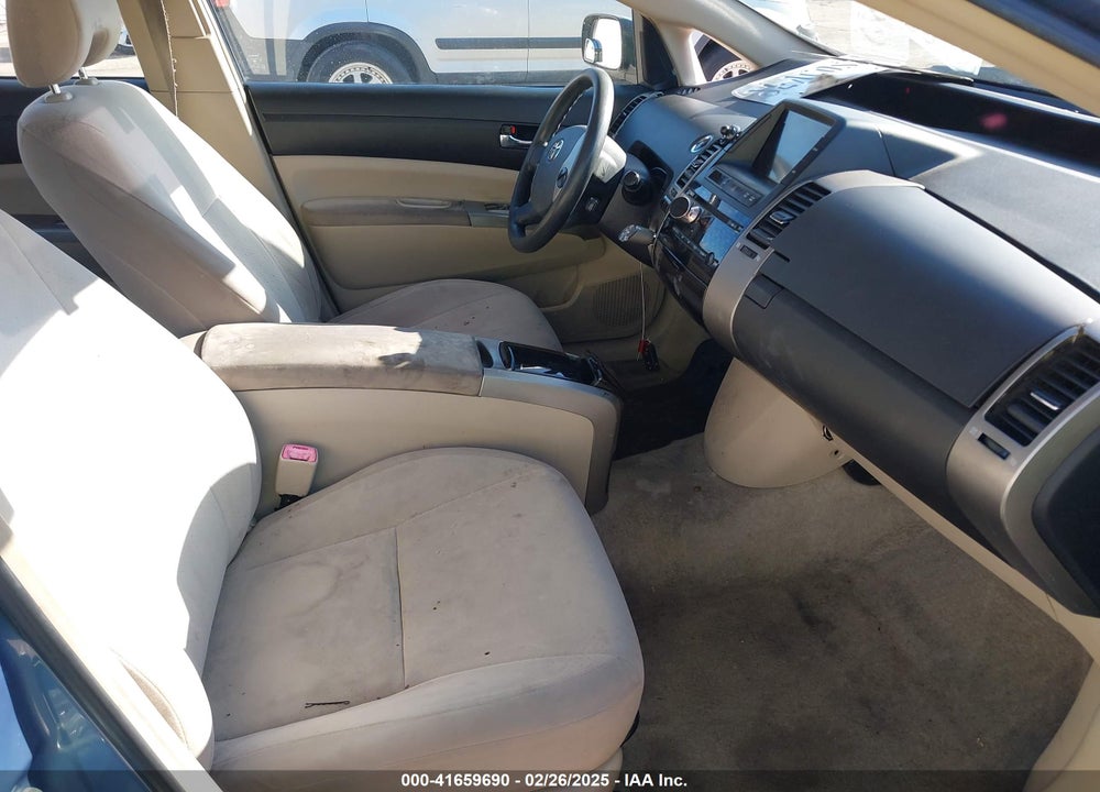 2004 TOYOTA PRIUS VIN: JTDKB20U840007401