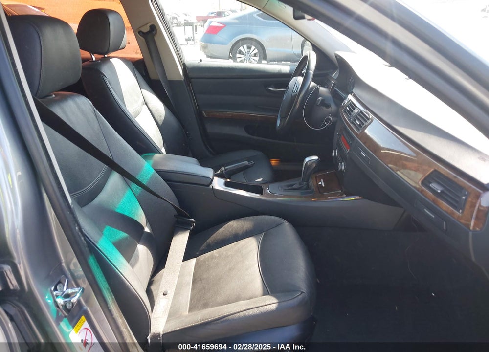 2009 BMW 328I VIN: WBAPH57569NL78553
