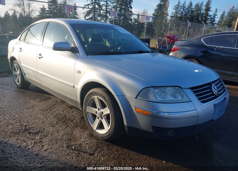 2004 VOLKSWAGEN PASSAT VIN: WVWRH63B34P057015