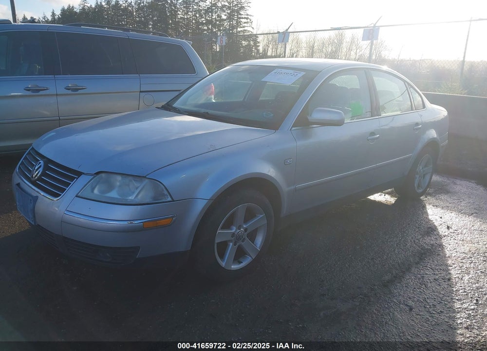2004 VOLKSWAGEN PASSAT VIN: WVWRH63B34P057015
