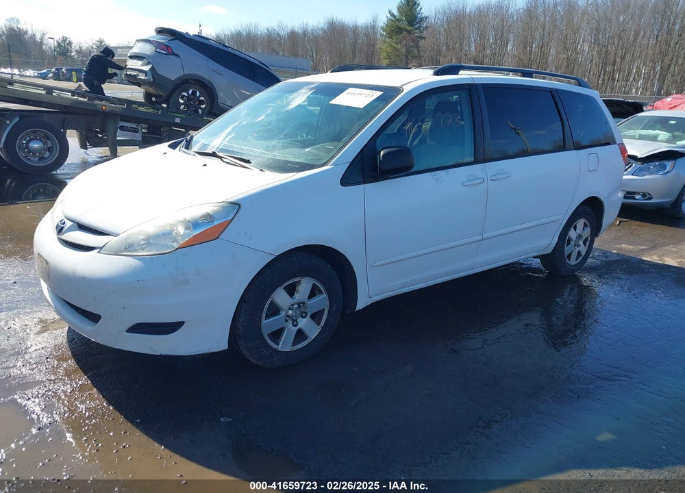 2010 TOYOTA SIENNA LE VIN: 5TDKK4CC0AS329537