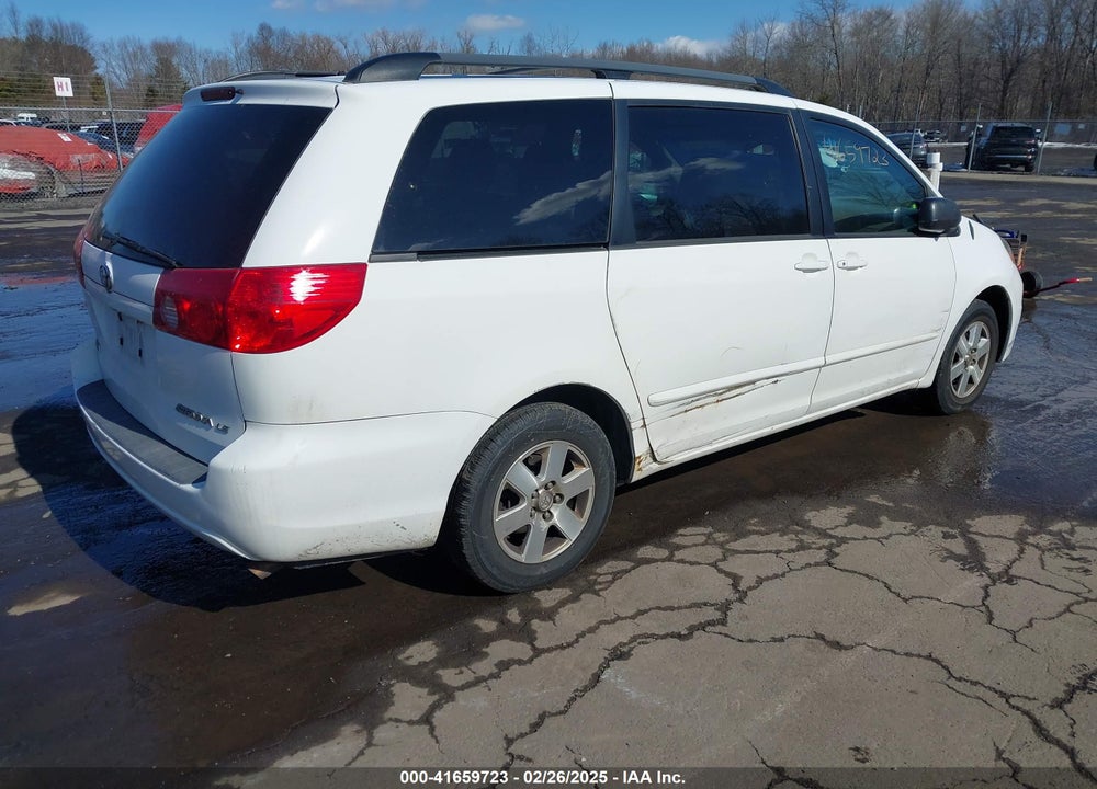 2010 TOYOTA SIENNA LE VIN: 5TDKK4CC0AS329537