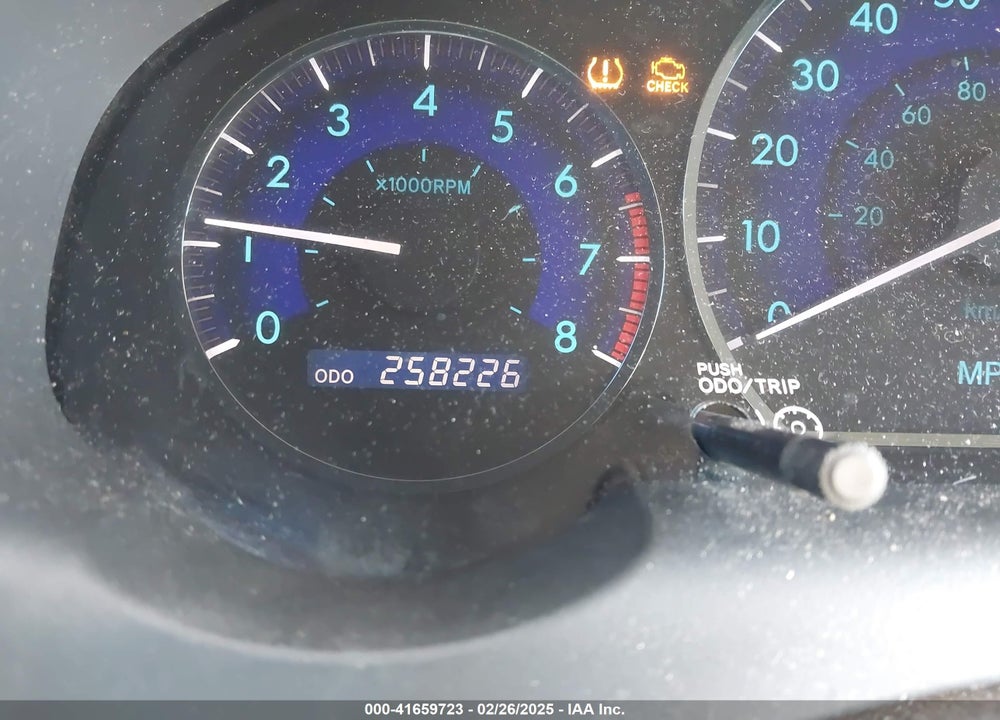 2010 TOYOTA SIENNA LE VIN: 5TDKK4CC0AS329537