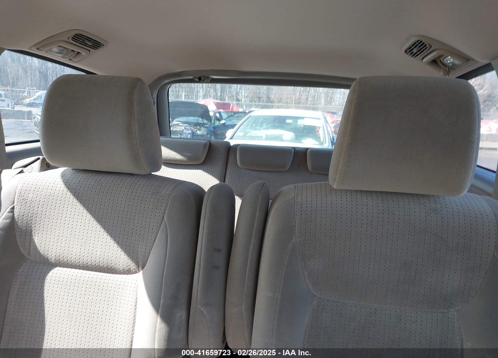 2010 TOYOTA SIENNA LE VIN: 5TDKK4CC0AS329537