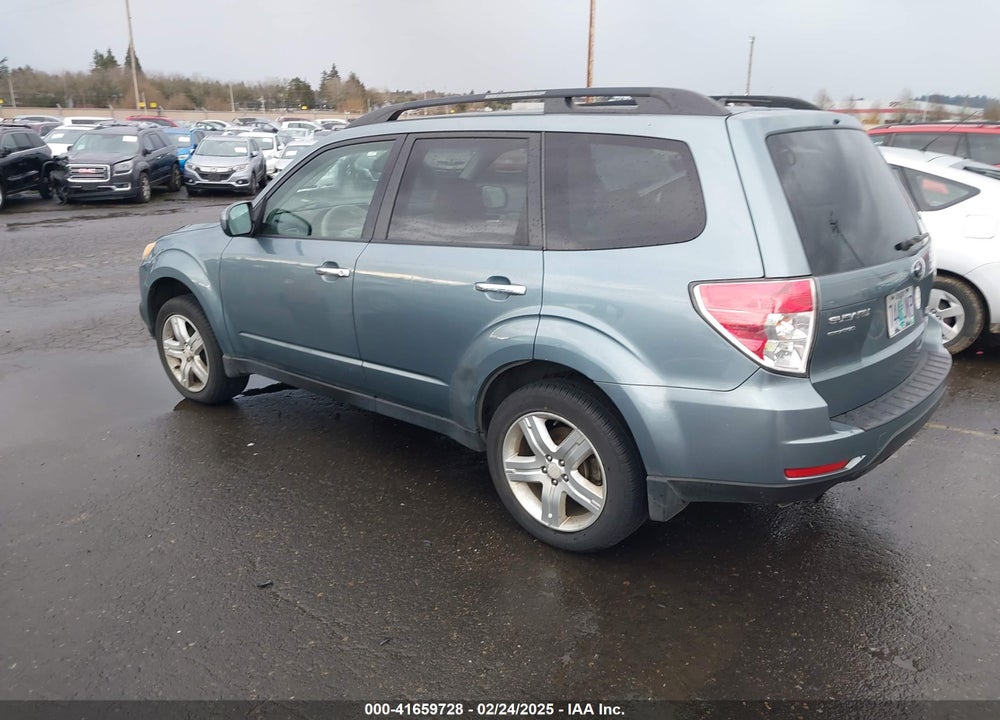 2010 SUBARU FORESTER 2.5X PREMIUM VIN: JF2SH6CC1AH797762