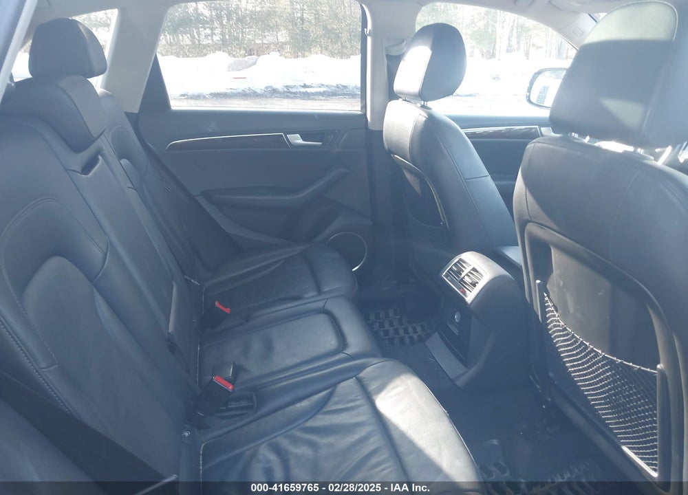 2012 AUDI Q5 2.0T PREMIUM VIN: WA1LFAFP0CA083444