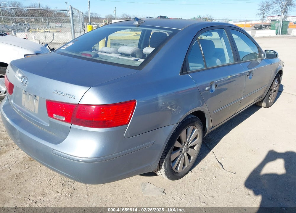 2010 HYUNDAI SONATA VIN: 5NPET4AC9AH658949