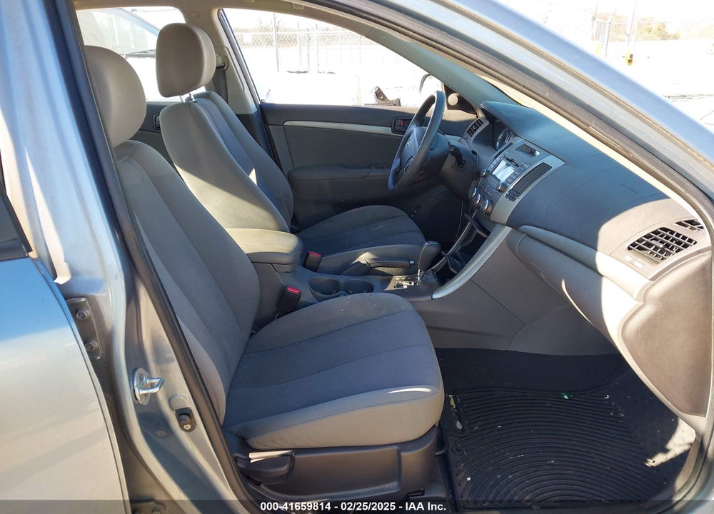 2010 HYUNDAI SONATA VIN: 5NPET4AC9AH658949