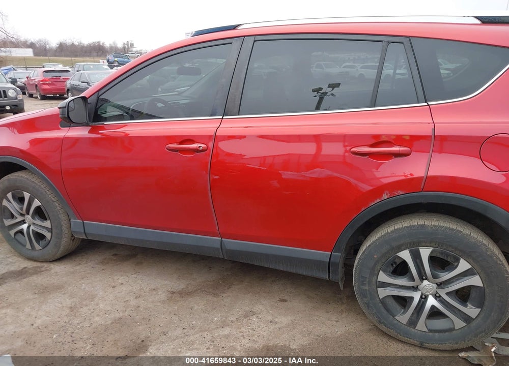 2016 TOYOTA RAV4 VIN: JTMBFREVXGJ084526