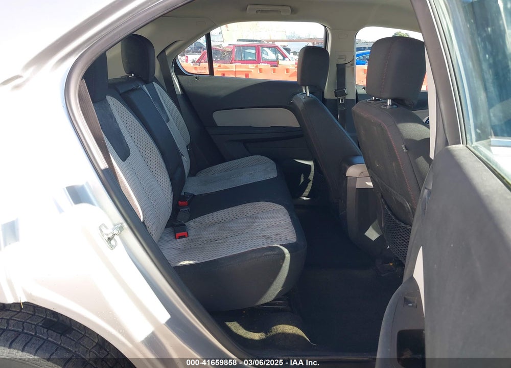 2015 CHEVROLET EQUINOX LS VIN: 1GNFLEEK6FZ101905