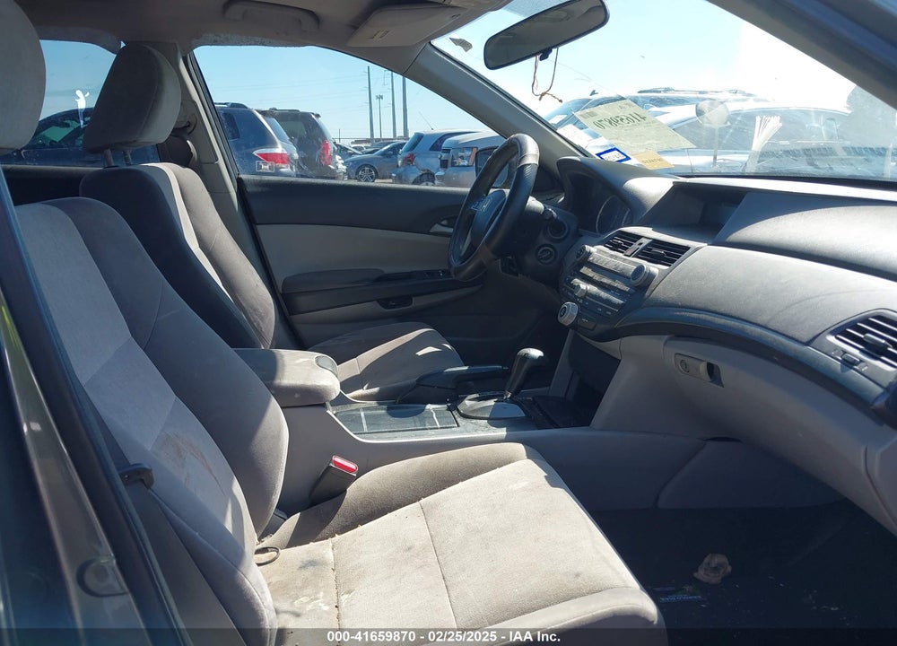 2010 HONDA ACCORD 2.4 LX-P VIN: 1HGCP2F41AA120711