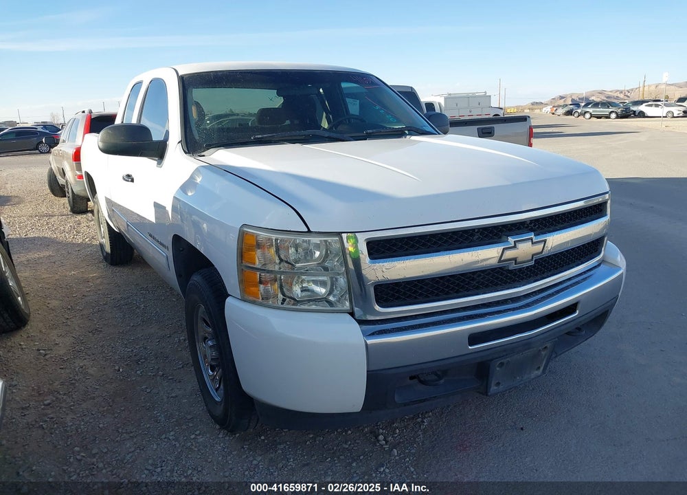 2009 CHEVROLET SILVERADO 1500 LT VIN: 2GCEC29C891119700