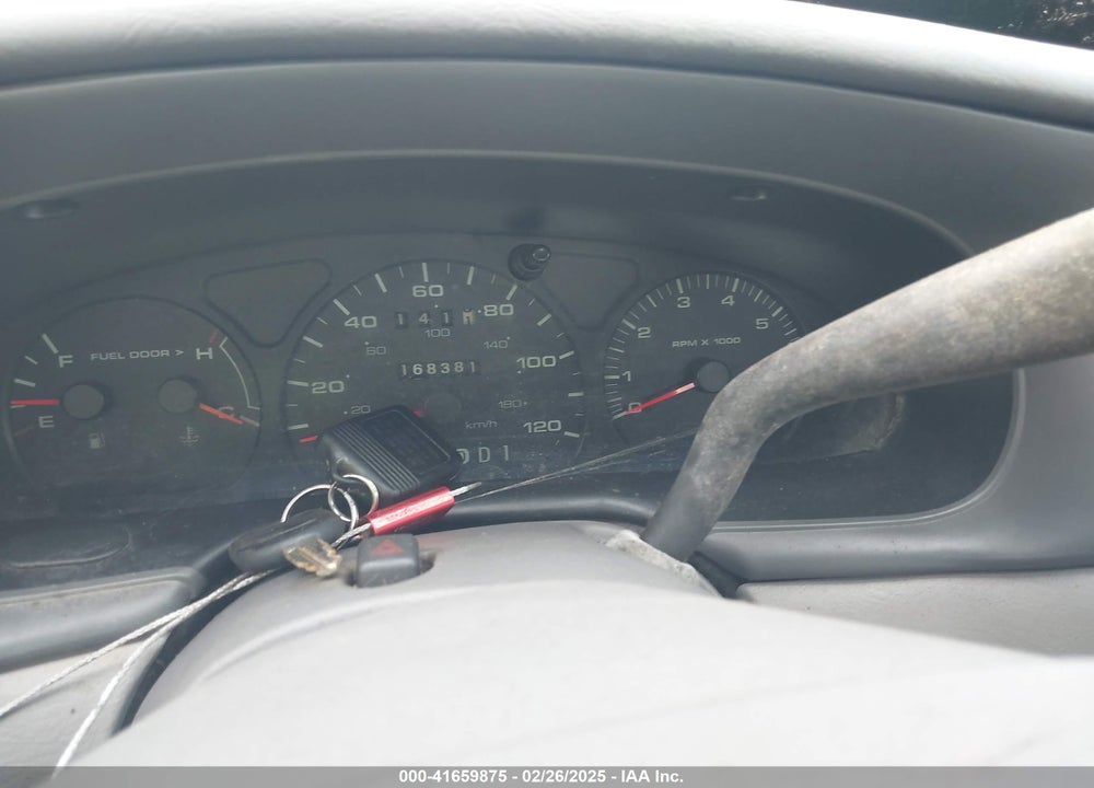 2003 FORD TAURUS SES VIN: 1FAFP55223G216253