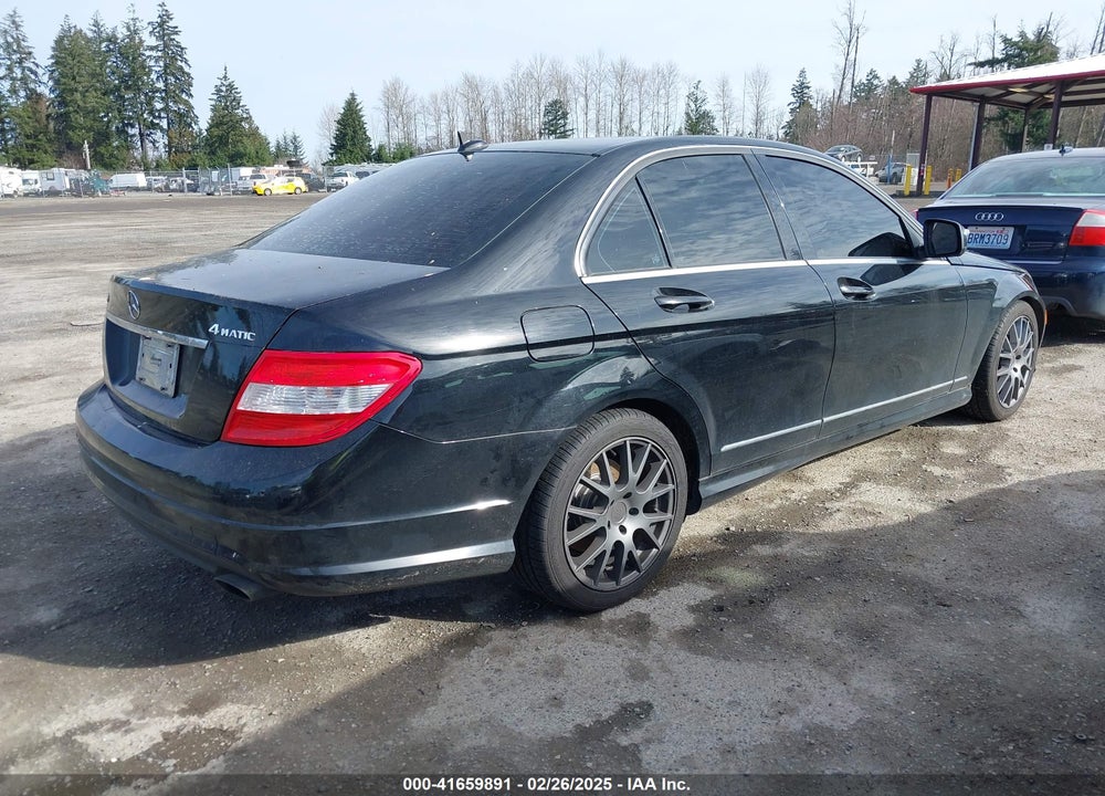 2009 MERCEDES-BENZ C 300 VIN: WDDGF81X79R072870