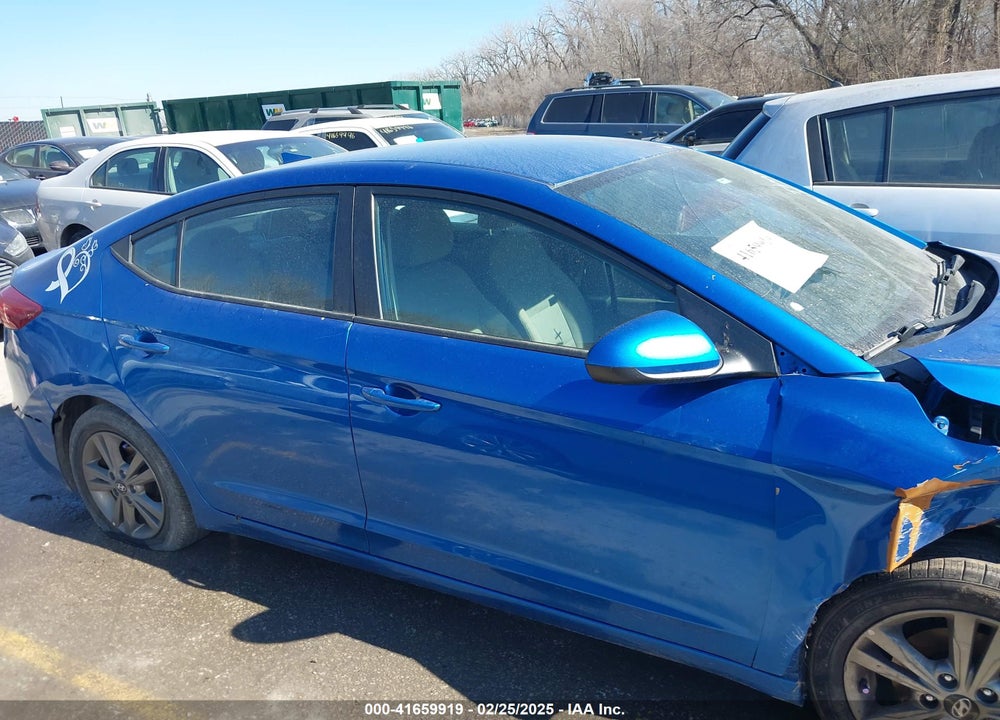 2018 HYUNDAI ELANTRA VIN: 5NPD84LF8JH216913