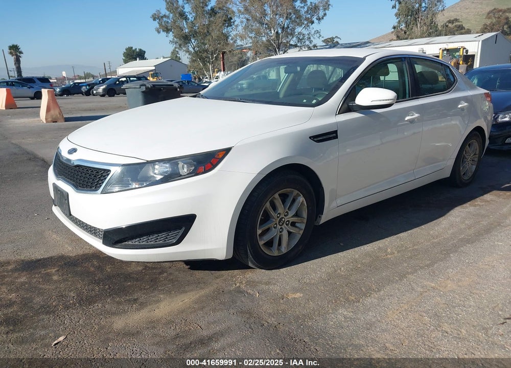 2011 KIA OPTIMA LX VIN: KNAGM4A74B5093808