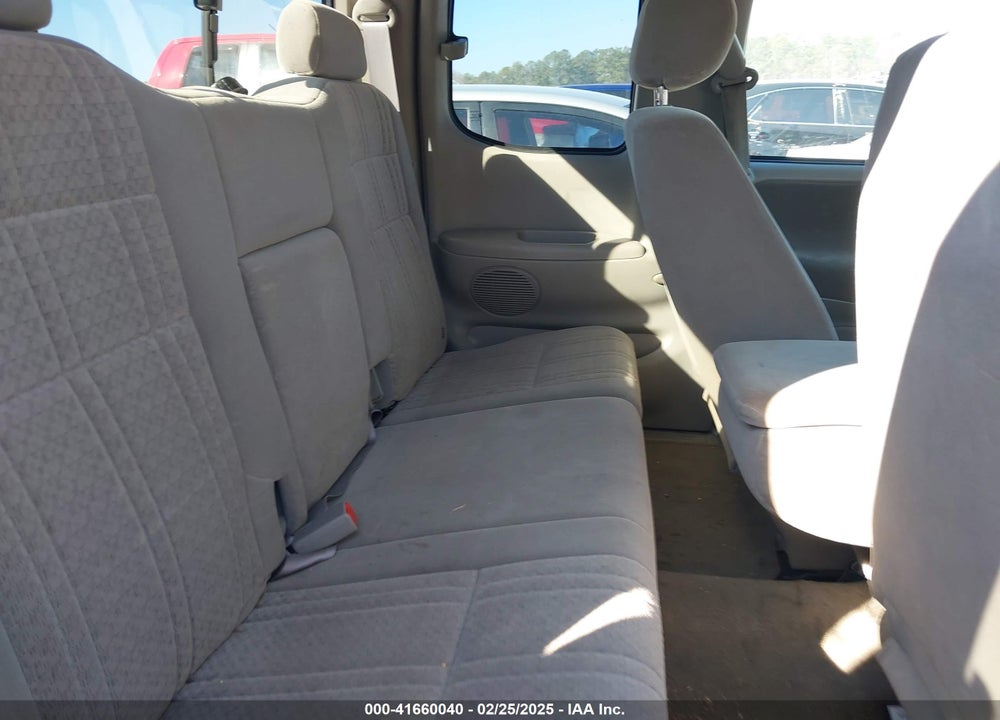2003 TOYOTA TUNDRA VIN: 5TBBT44133S360948