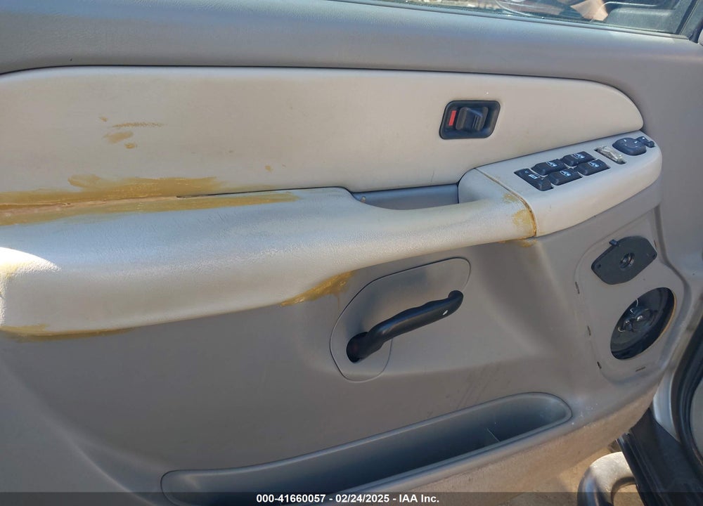2002 CHEVROLET TAHOE Z71 VIN: 1GNEK13Z62R200659