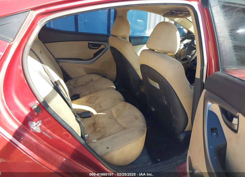 2013 HYUNDAI ELANTRA VIN: 5NPDH4AE8DH247075