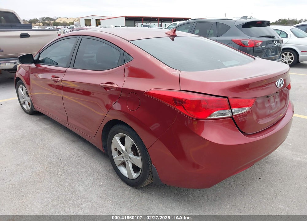 2013 HYUNDAI ELANTRA VIN: 5NPDH4AE8DH247075