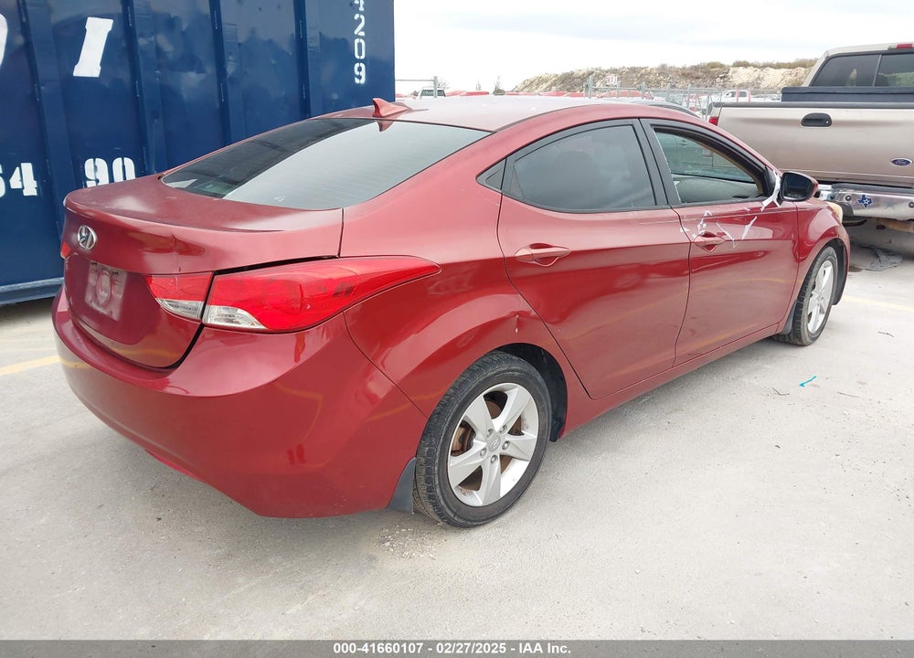 2013 HYUNDAI ELANTRA VIN: 5NPDH4AE8DH247075